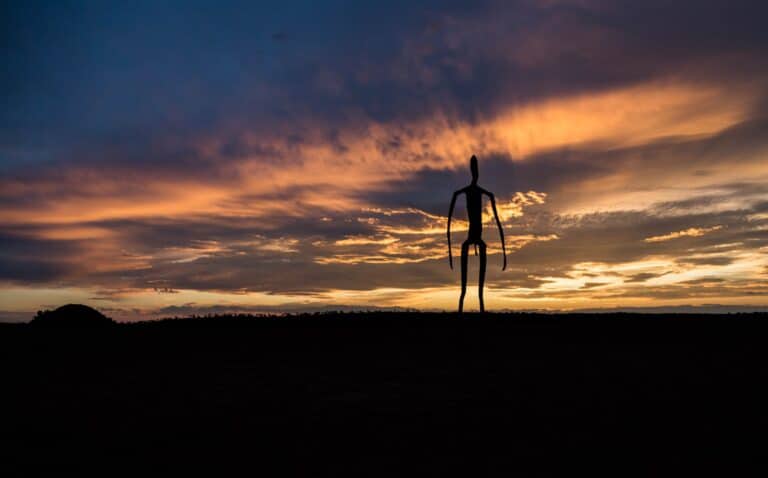 Secrets of Skinwalker Ranch: Paranormal Phenomena on the Frontier